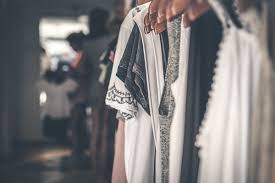 Guide pour Ouvrir avec Succès Votre Commerce en Ligne