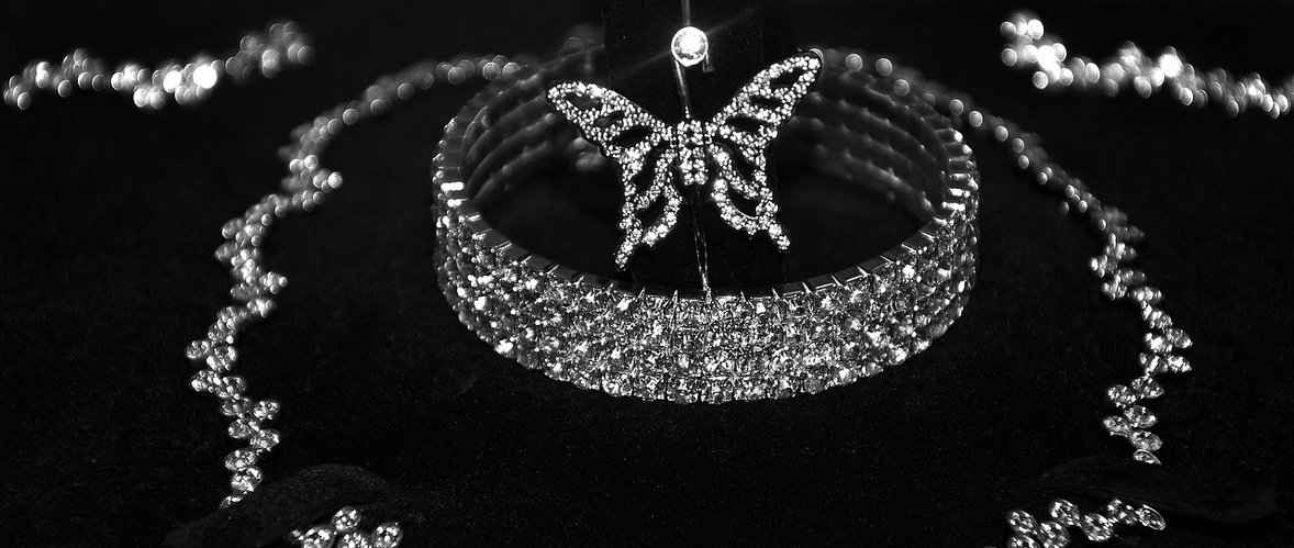 Éclat et Prestige : Le Bijou de Luxe, Symbole d&rsquo;Élégance Inégalée
