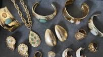 Élégance intemporelle : Les Trésors des Bijoux Vintage