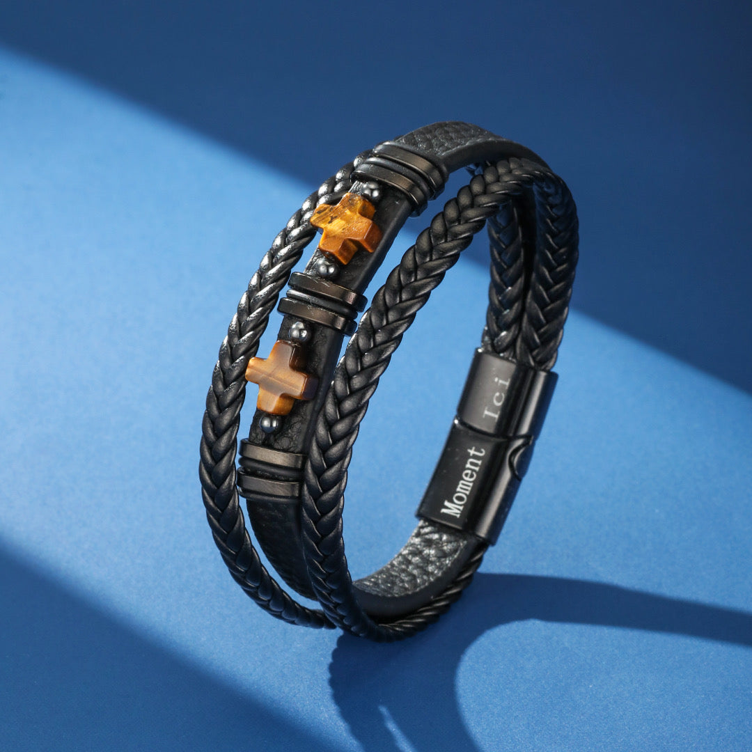 Bijoux homme tendance 2021 : les styles incontournables à adopter